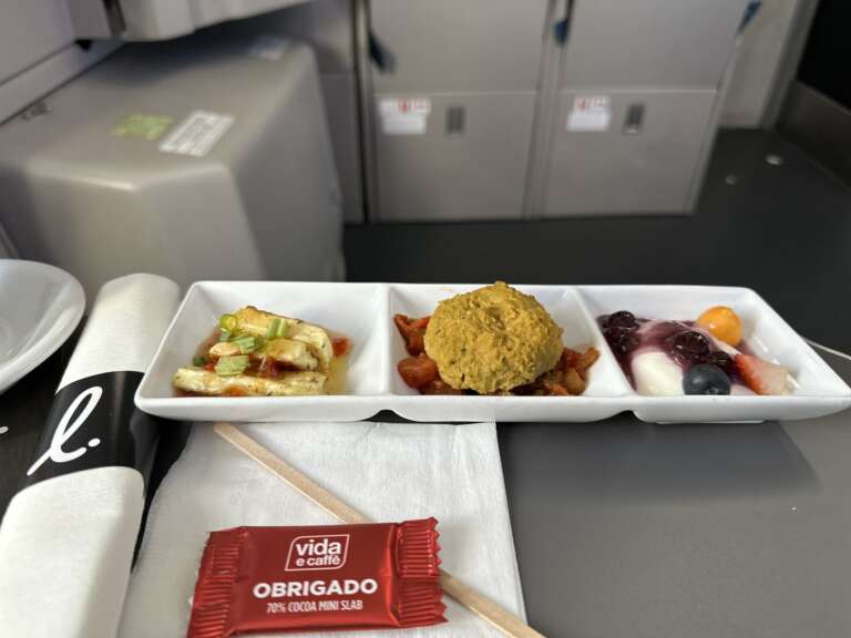 Premium Meals, Lift Airlines